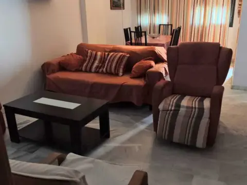 Piso en calle Chinar, 1