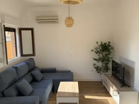 Piso en calle de San Lucas, 1