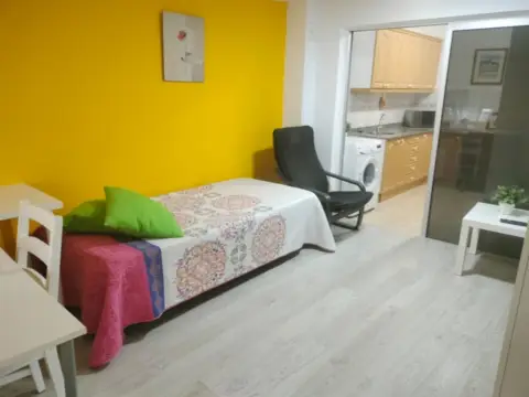 Piso en calle del Sauzal, 12