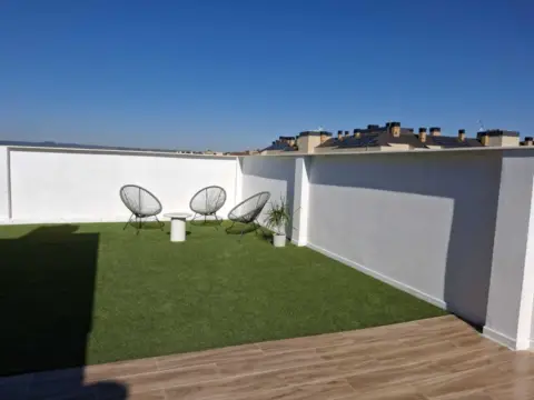 Ático en Avenida de la Sierra, 43