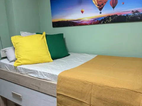 Habitación en calle Madreselva, 18