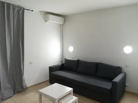 Estudio en calle del Espíritu Santo, 30