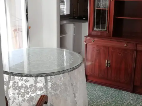 Piso en calle Albarregas, 6