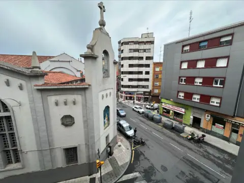 Piso en calle de los Ángeles, 1