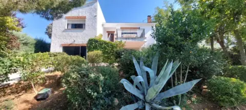 Chalet unifamiliar en calle de Río Tajo, 732