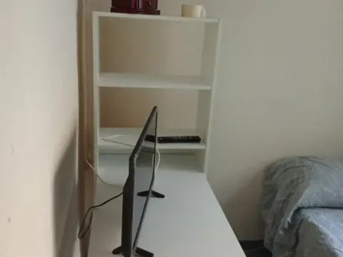 Habitación en Carrer de Salvador Giner, 5