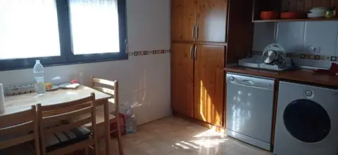 Habitación en calle del Señor de Arganza, 1