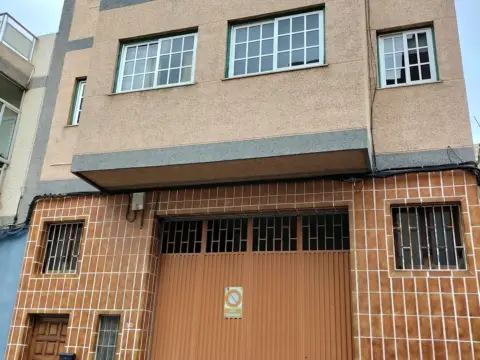 Casa unifamiliar en calle Breña Alta, 30