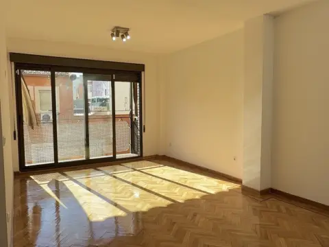 Piso en calle de Juan José Martínez Seco, 36