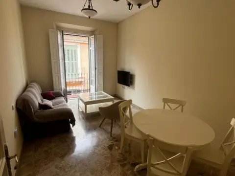 Piso en calle del Císter, 13