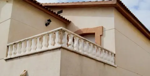 Habitación en Carrer d'Estònia, 7