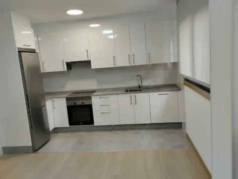 Piso en Rúa Cruxa, 7