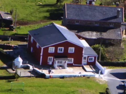 Casa unifamiliar en Lu-P-2001,  1