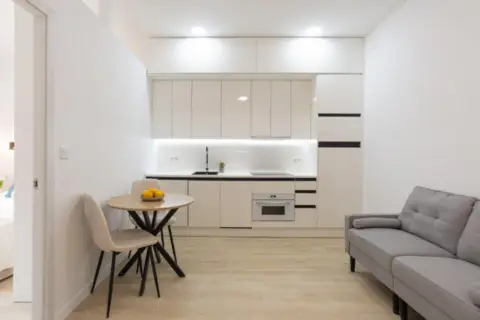 Apartamento en calle Mármoles, 23