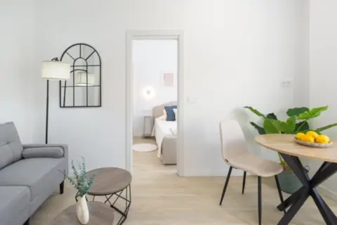 Apartamento en calle Mármoles, 23