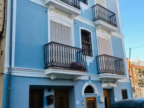 Estudio en calle de los Ángeles, 105