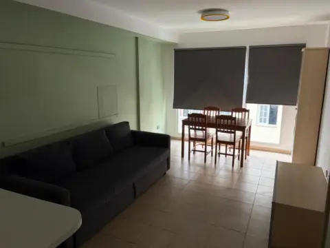 Piso en calle de José Reyes Martín, 8