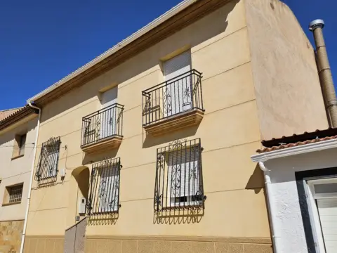 Casa adosada en Barrio de San Marcos, 1