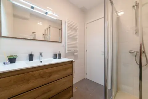 Apartamento en Avenida de la Hispanidad, 12