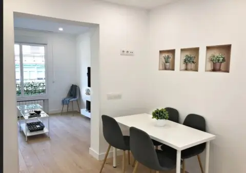 Apartamento en calle Antonio Leyva, 36