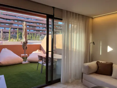 Apartamento en calle Padre Gaspar Ortín Gómez,  16