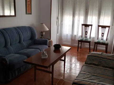 Piso en calle del Cambil, 17