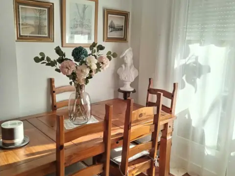 Chalet adosado en calle de Toledo, 1