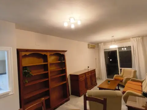 Piso en calle del Trevenque, 10