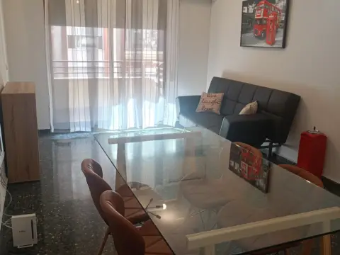 Piso en calle Blasco Ibáñez, 14