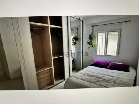 Piso en calle del Claustro, 2