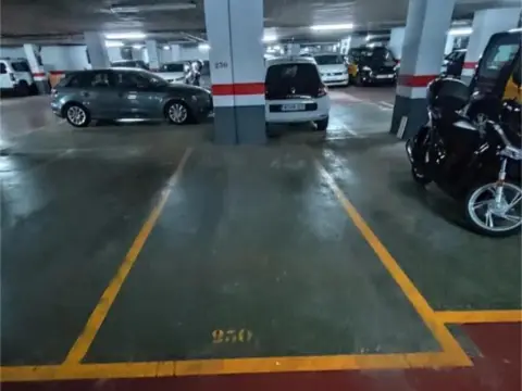 Garaje en Carrer Riera Blanca, 178