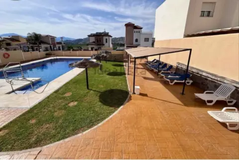 Chalet adosado en calle de Cristóbal Toral, 1