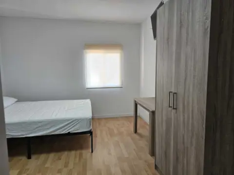 Estudio en calle de Miguel Caballero, 8