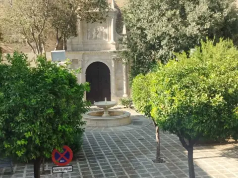 Piso en Plaza de Santa Isabel, 1