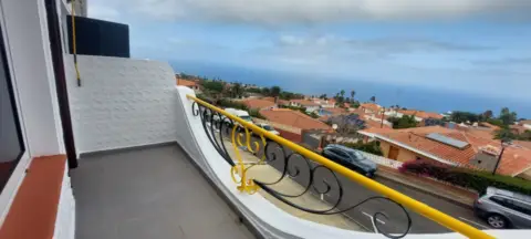 Estudio en calle de Médico Ernesto Castro, 57