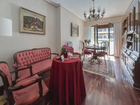 Piso en calle de Javier Barkaiztegi, 17