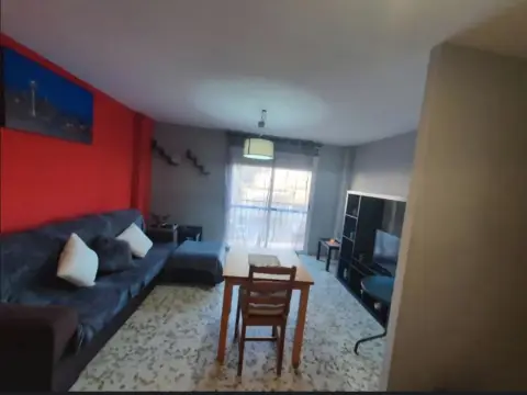 Habitación en calle del Dos de Mayo, 6