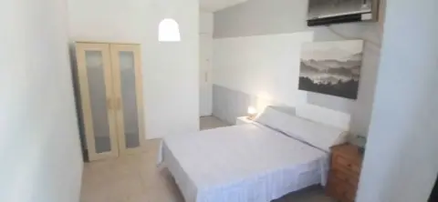 Habitación en Carrer del Mercat, 1