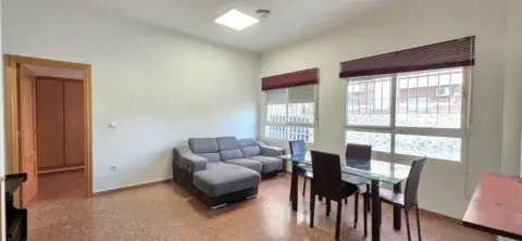 Apartamento en calle de la Constitución, 47