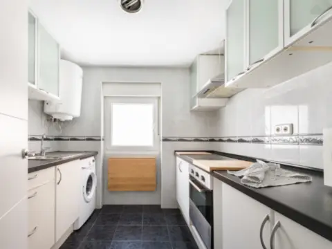 Apartamento en Avenida de la Sierra, 7