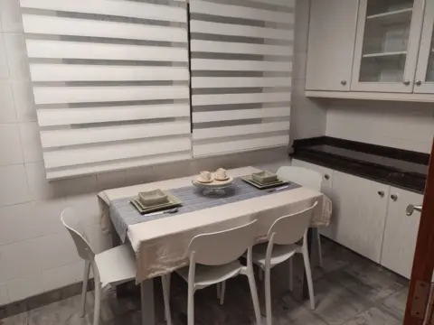 Piso en Praza de Santa Gema, 3