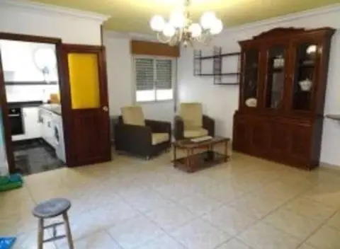 Piso en calle de Domingo Ram, 19