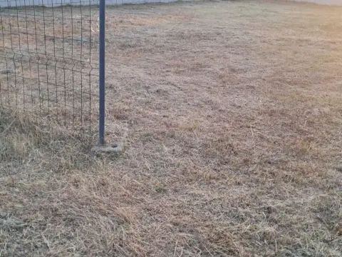 Terreno en calle de Londres, 2036