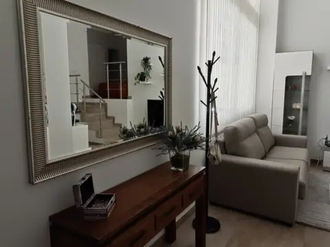 Estudio en calle Venegas, 6