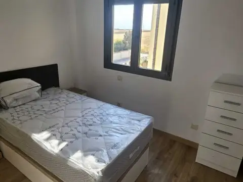 Piso en calle de Talavera, 6