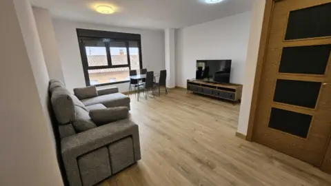 Piso en calle de Talavera, 6