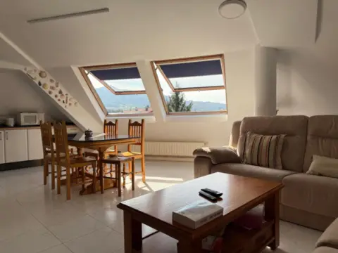 Ático en Rúa Xoán Xesús González, 24