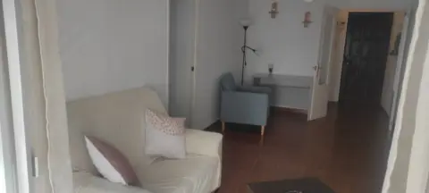 Piso en calle Antonio Gala, 7