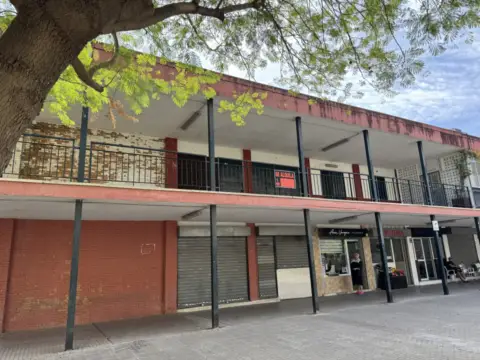 Local comercial en calle Tarso, 1