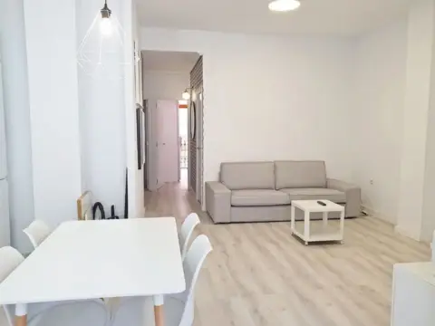 Apartamento en Avenida de la Sierra, 7